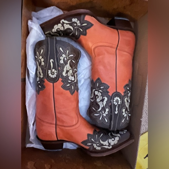 Tony Lama Shoes - Tony Lama Vanquero Cowgirl Boots